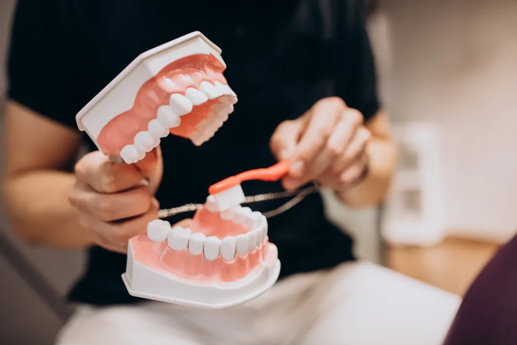 4 „zdrowe” nawyki, które niepostrzeżenie niszczą Twoje zęby | Delight Clinic